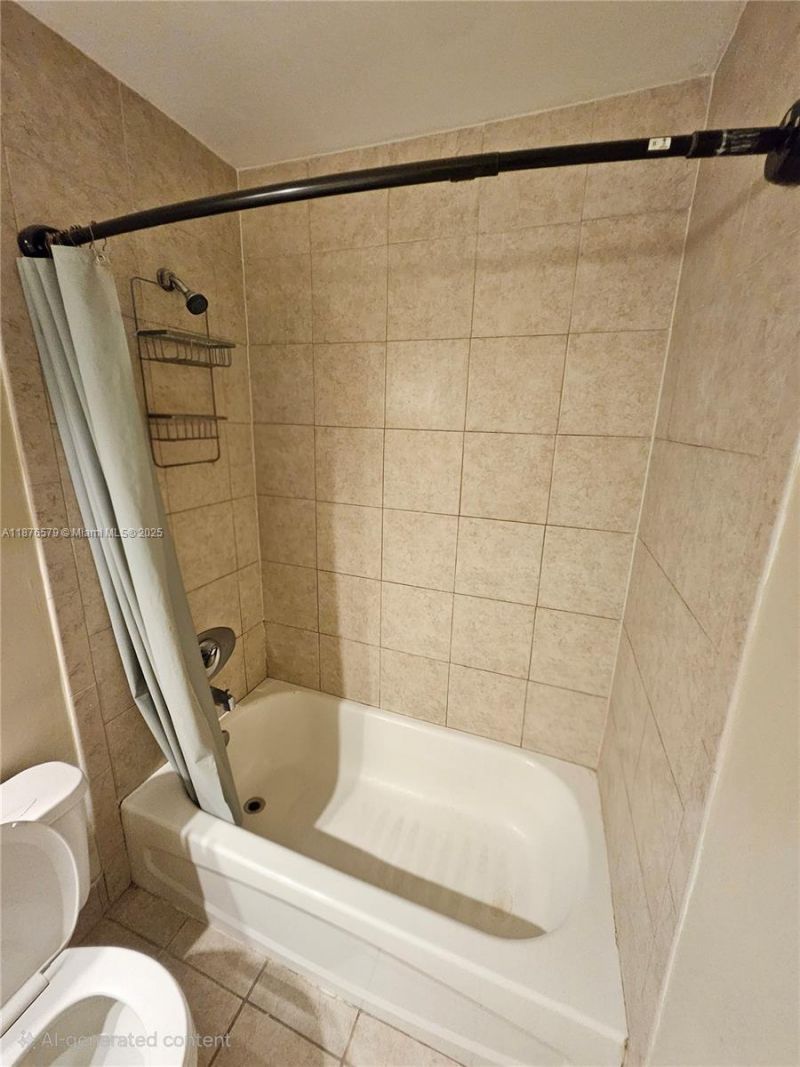 411 Executive Center Dr, Unit 209, West Palm Beach, FL 33401 Photo