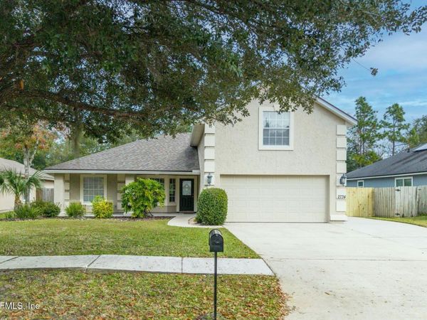 2734 ROYAL POINTE Drive, Green Cove Springs, FL 32043