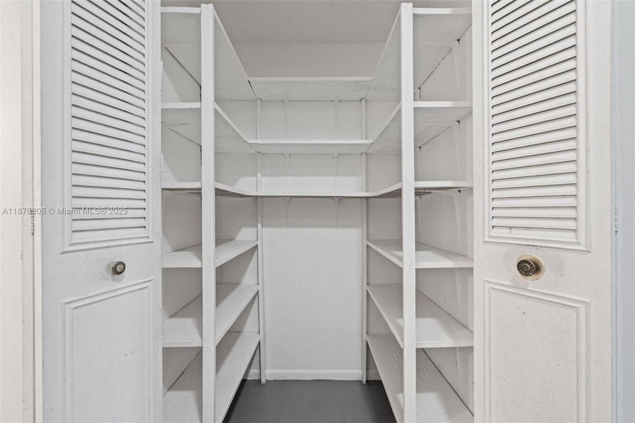 2607 NW 47th Ln, Unit 3304, Lauderdale Lakes, FL 33313 Photo