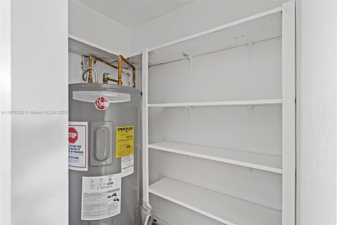 2607 NW 47th Ln, Unit 3304, Lauderdale Lakes, FL 33313 Photo