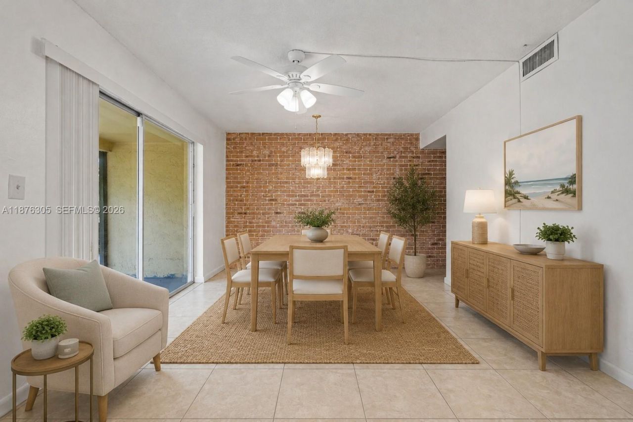 2607 NW 47th Ln, Unit 3304, Lauderdale Lakes, FL 33313 Photo