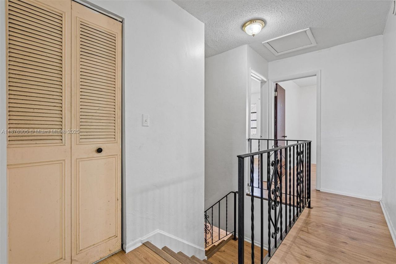 2607 NW 47th Ln, Unit 3304, Lauderdale Lakes, FL 33313 Photo