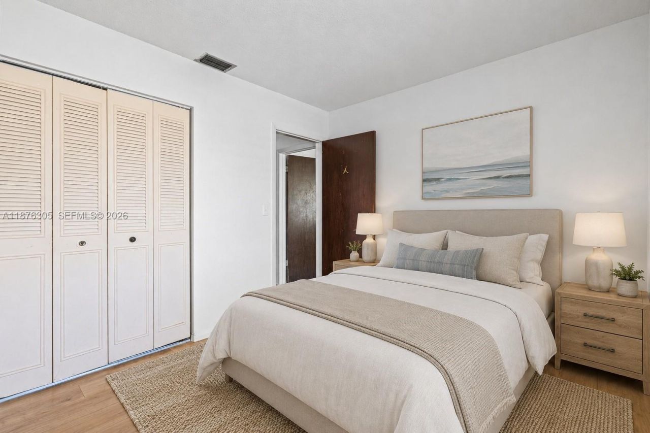 2607 NW 47th Ln, Unit 3304, Lauderdale Lakes, FL 33313 Photo