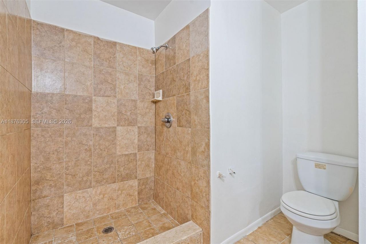 2607 NW 47th Ln, Unit 3304, Lauderdale Lakes, FL 33313 Photo