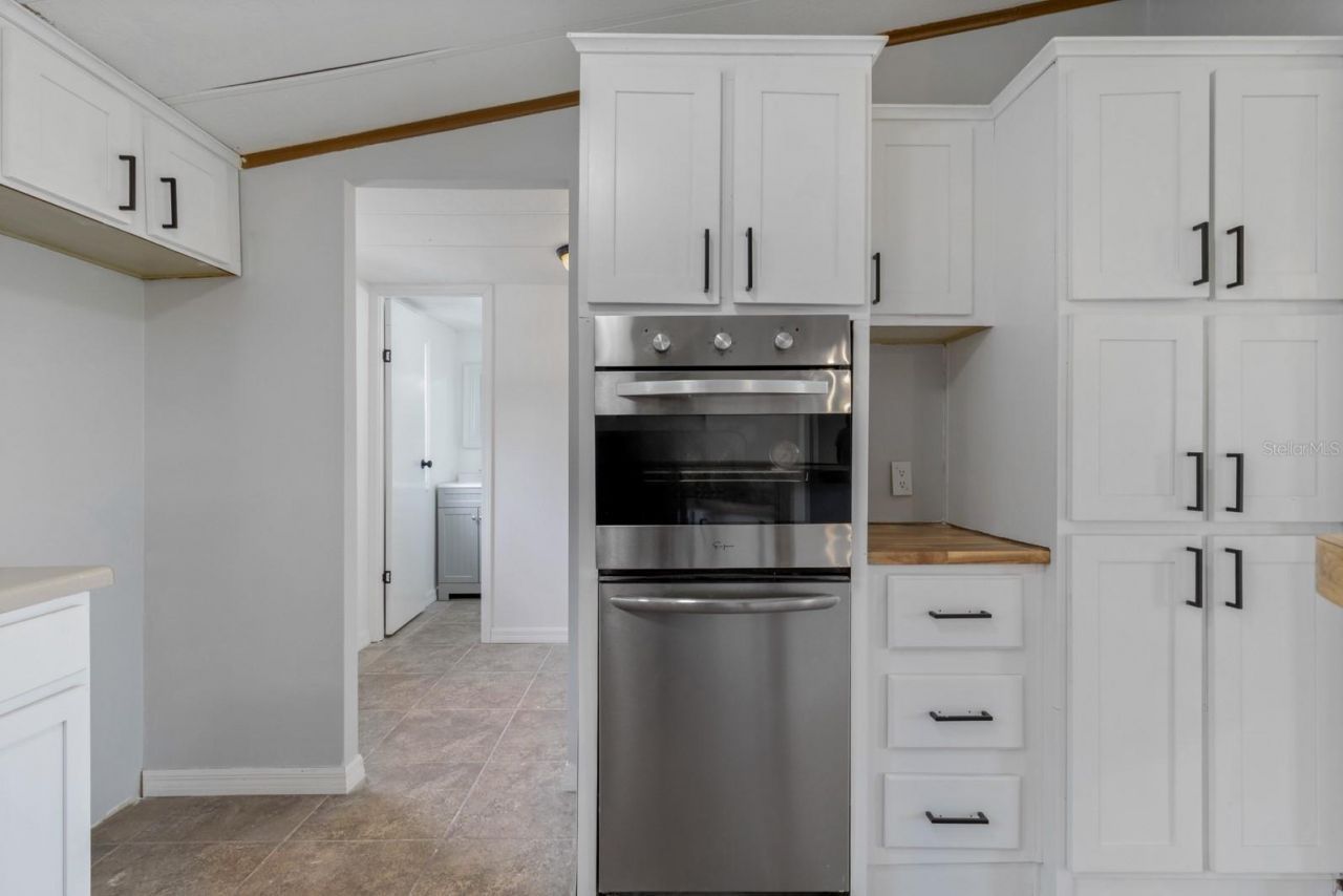 4773 E C-48, Center Hill, FL 33514 Photo