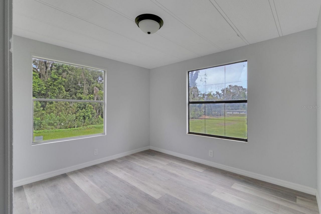 4773 E C-48, Center Hill, FL 33514 Photo