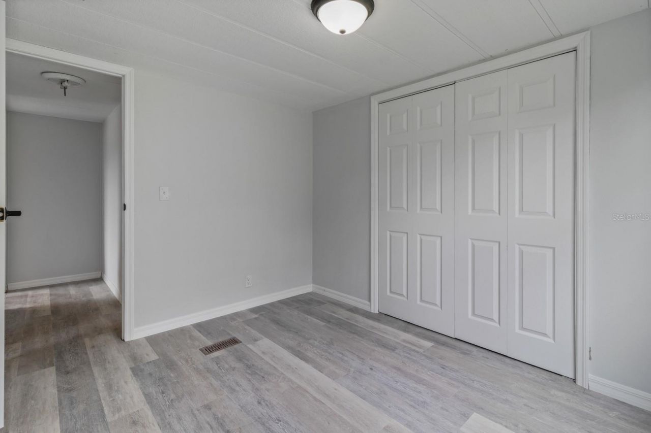 4773 E C-48, Center Hill, FL 33514 Photo