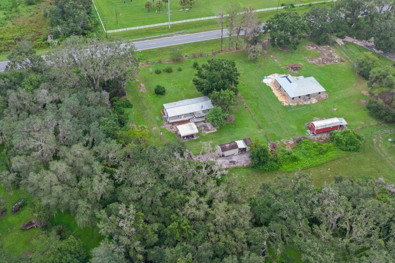 4773 E C-48, Center Hill, FL 33514 Photo