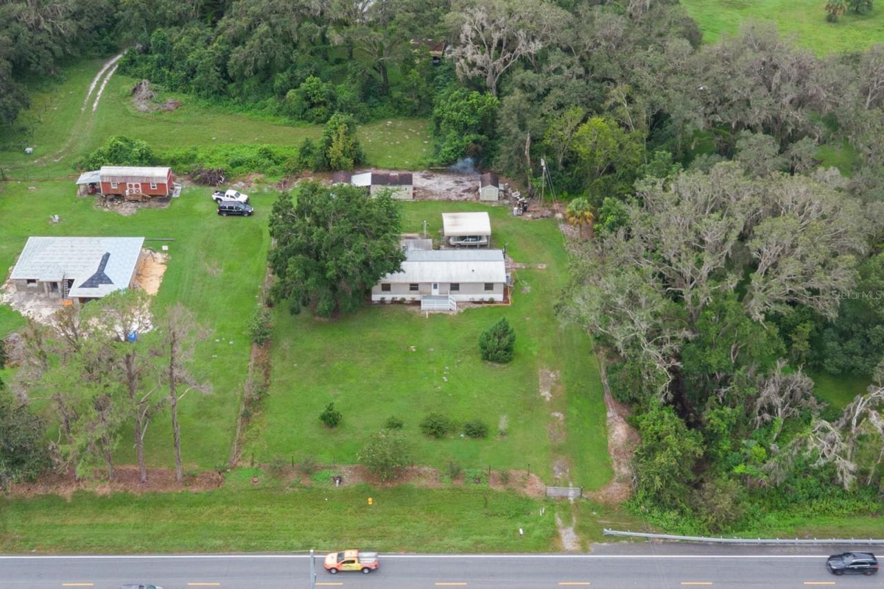 4773 E C-48, Center Hill, FL 33514 Photo