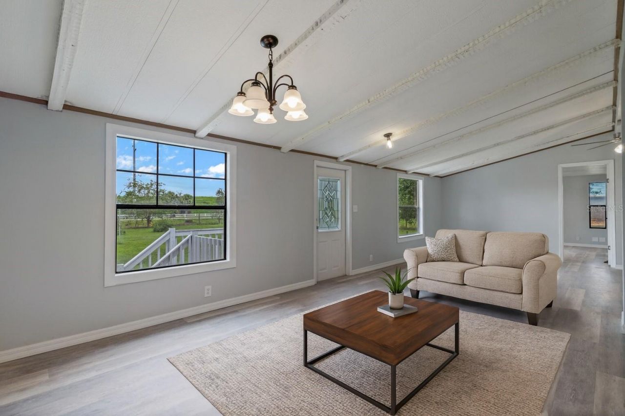 4773 E C-48, Center Hill, FL 33514 Photo