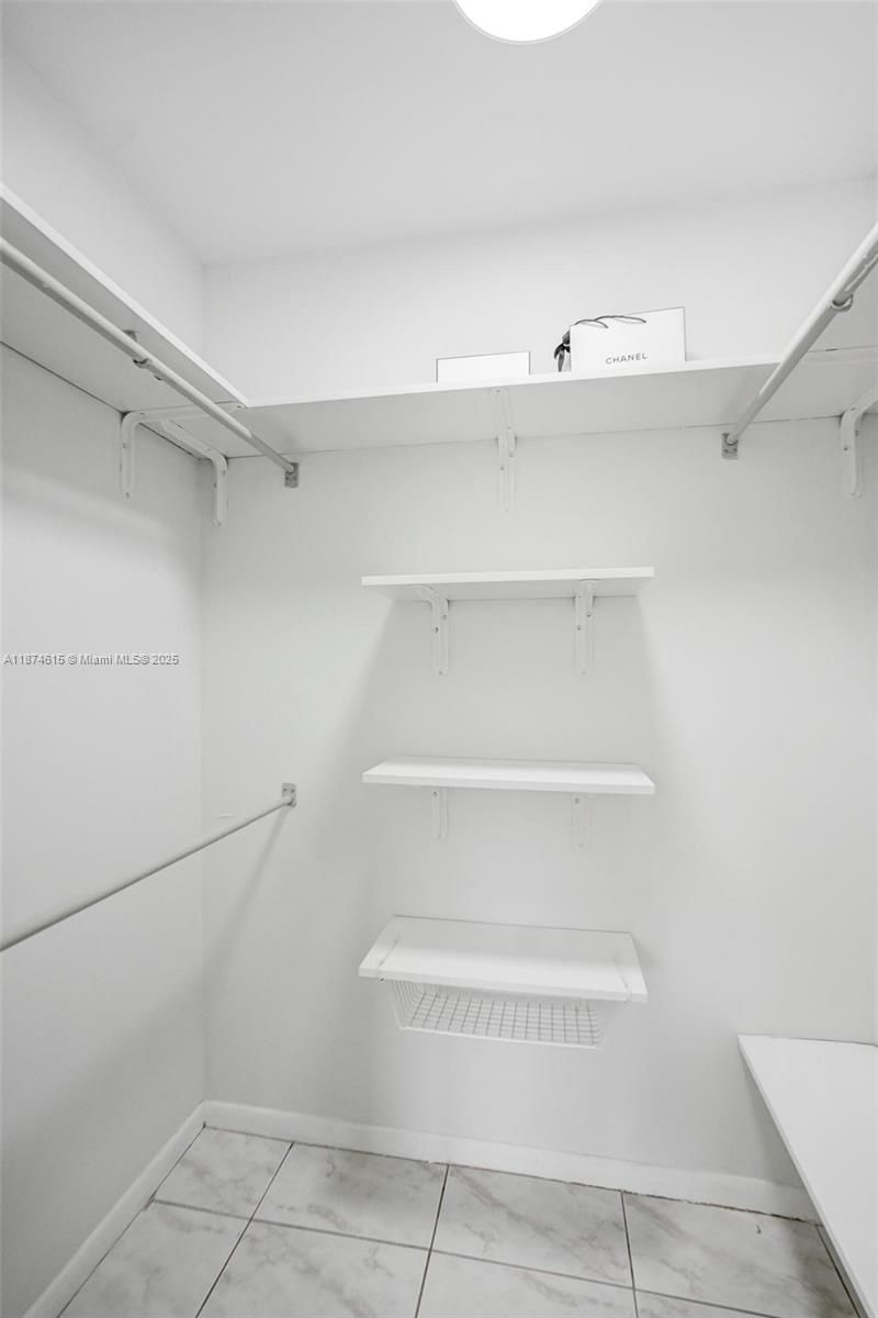 1849 S Ocean Dr, Unit 407, Hallandale Beach, FL 33009 Photo