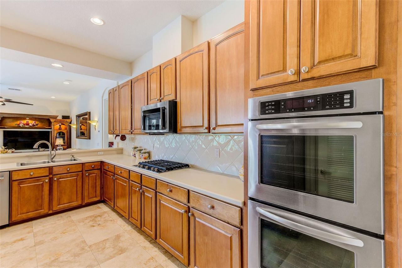 7714 Aralia Way, Seminole, FL 33777 Photo