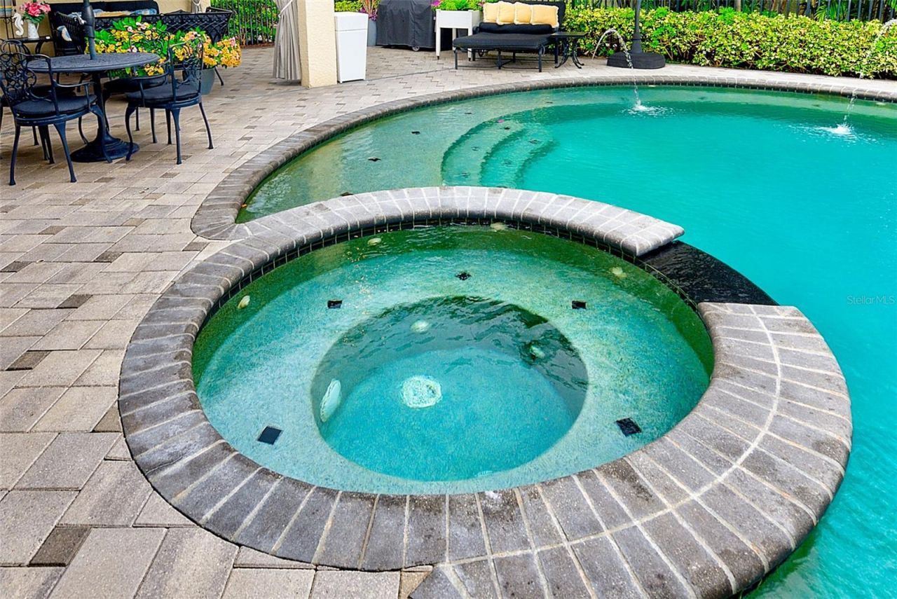 7714 Aralia Way, Seminole, FL 33777 Photo