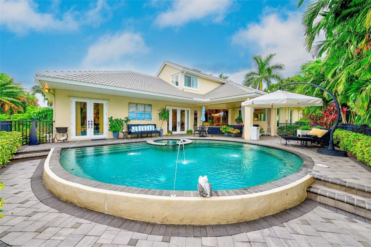 7714 Aralia Way, Seminole, FL 33777 Photo