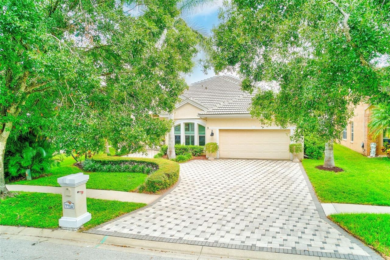 7714 Aralia Way, Seminole, FL 33777 Photo