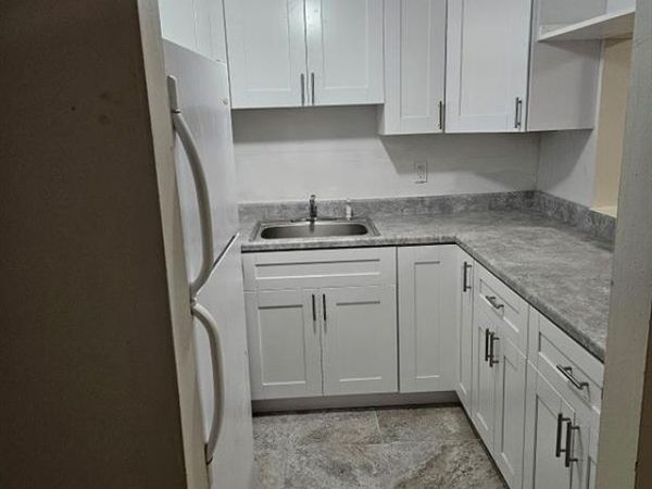 4848 NW 24th Ct, Unit 112, Lauderdale Lakes, FL 33313