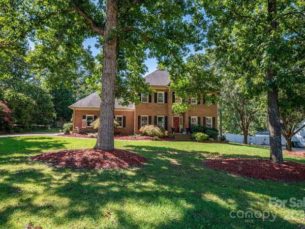 109 Nemans Cove, Cherryville, NC 28021