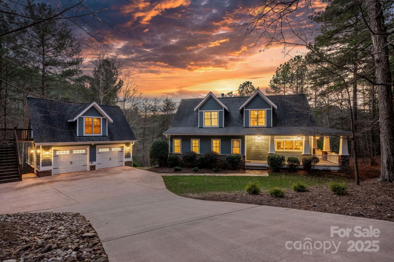 1461 Sunset Point Drive, Connelly Springs, NC 28612 Main Photo