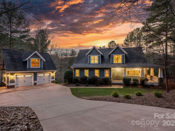 1461 Sunset Point Drive, Connelly Springs, NC 28612