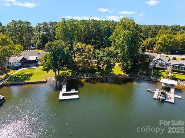 116 Cottage Grove Lane, Mooresville, NC 28117