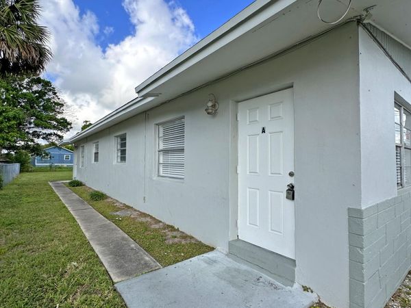 1107 N 21st Street, Unit A, Fort Pierce, FL 34950