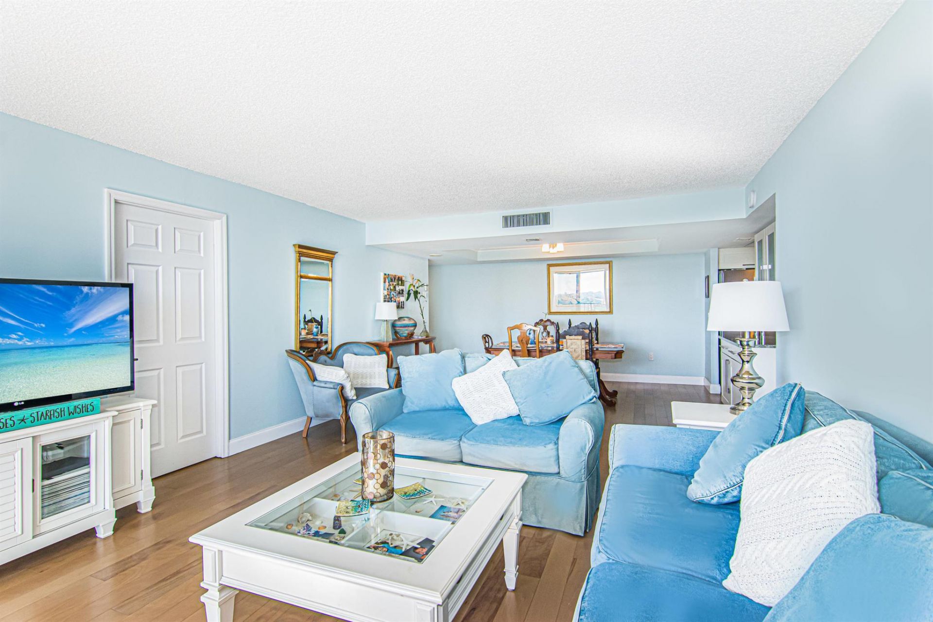 5600 N Flagler Drive, Unit 1404, West Palm Beach, FL 33407 Photo