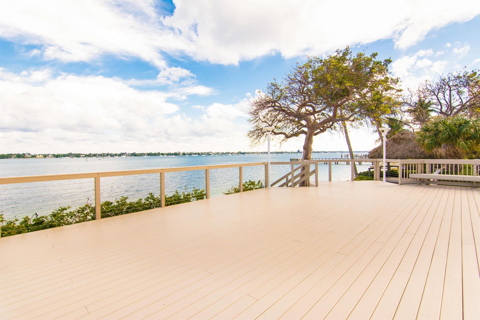 5600 N Flagler Drive, Unit 1404, West Palm Beach, FL 33407 Photo