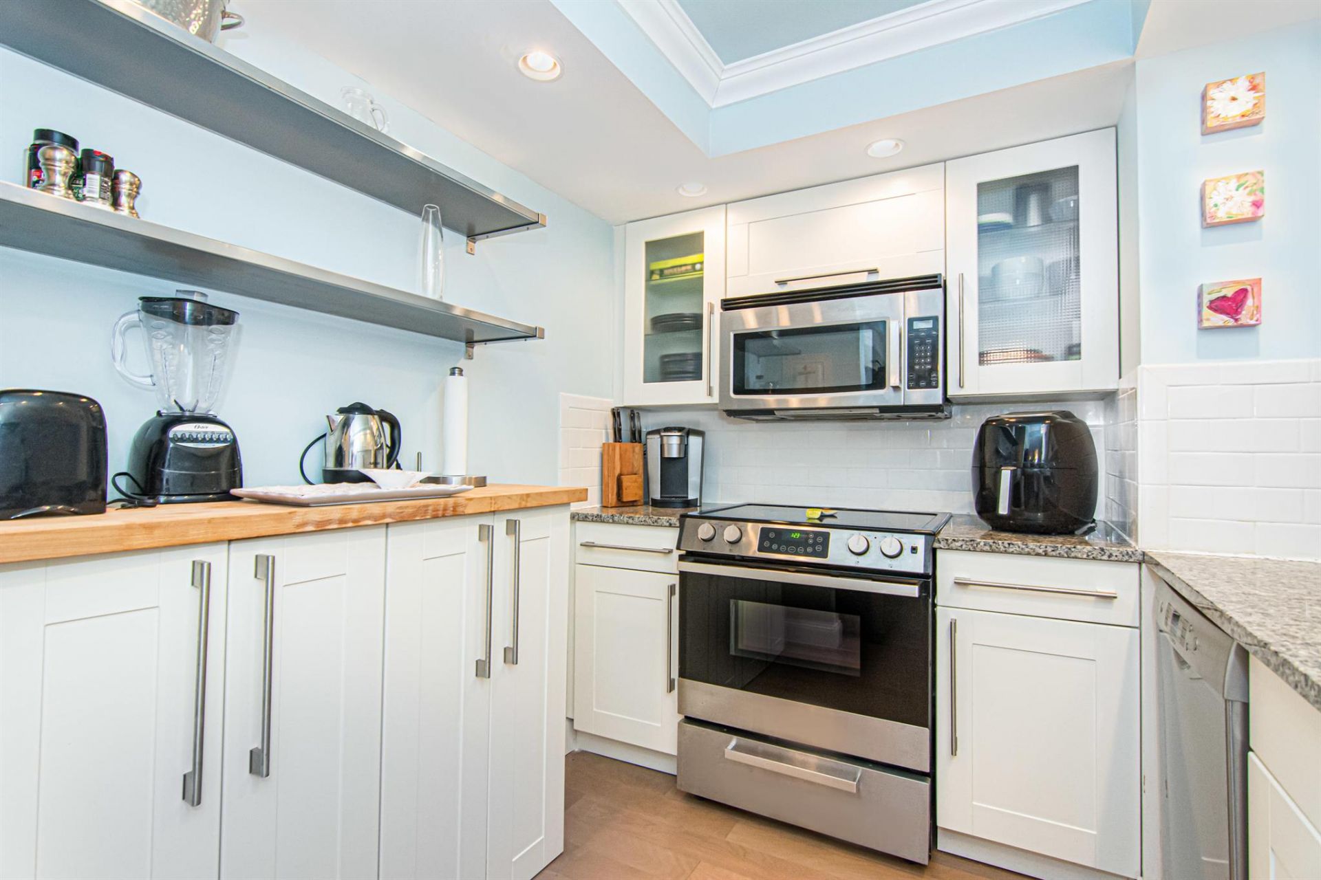 5600 N Flagler Drive, Unit 1404, West Palm Beach, FL 33407 Photo