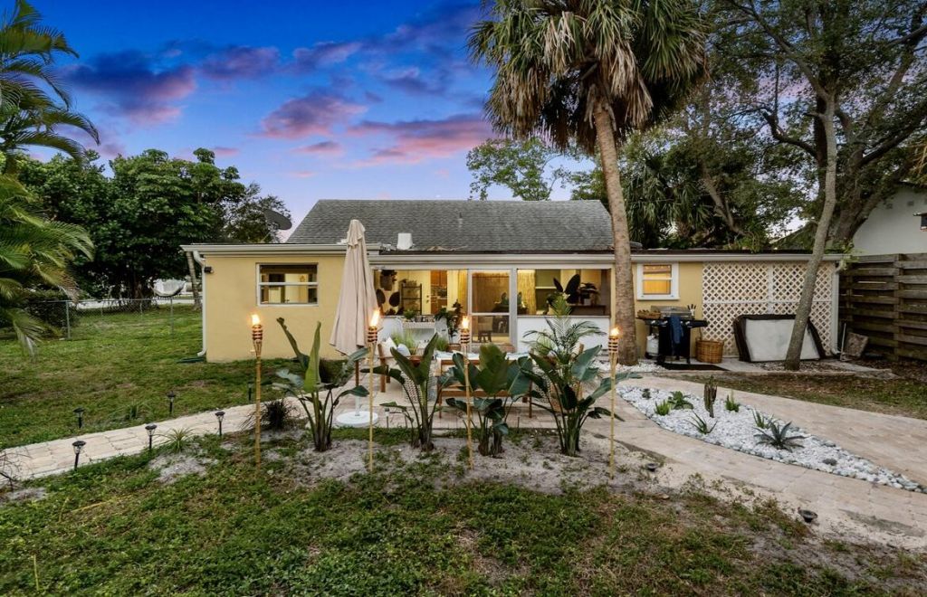 727 S Lake Drive, Lantana, FL 33462 Photo