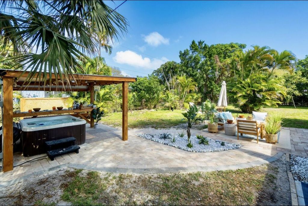 727 S Lake Drive, Lantana, FL 33462 Photo