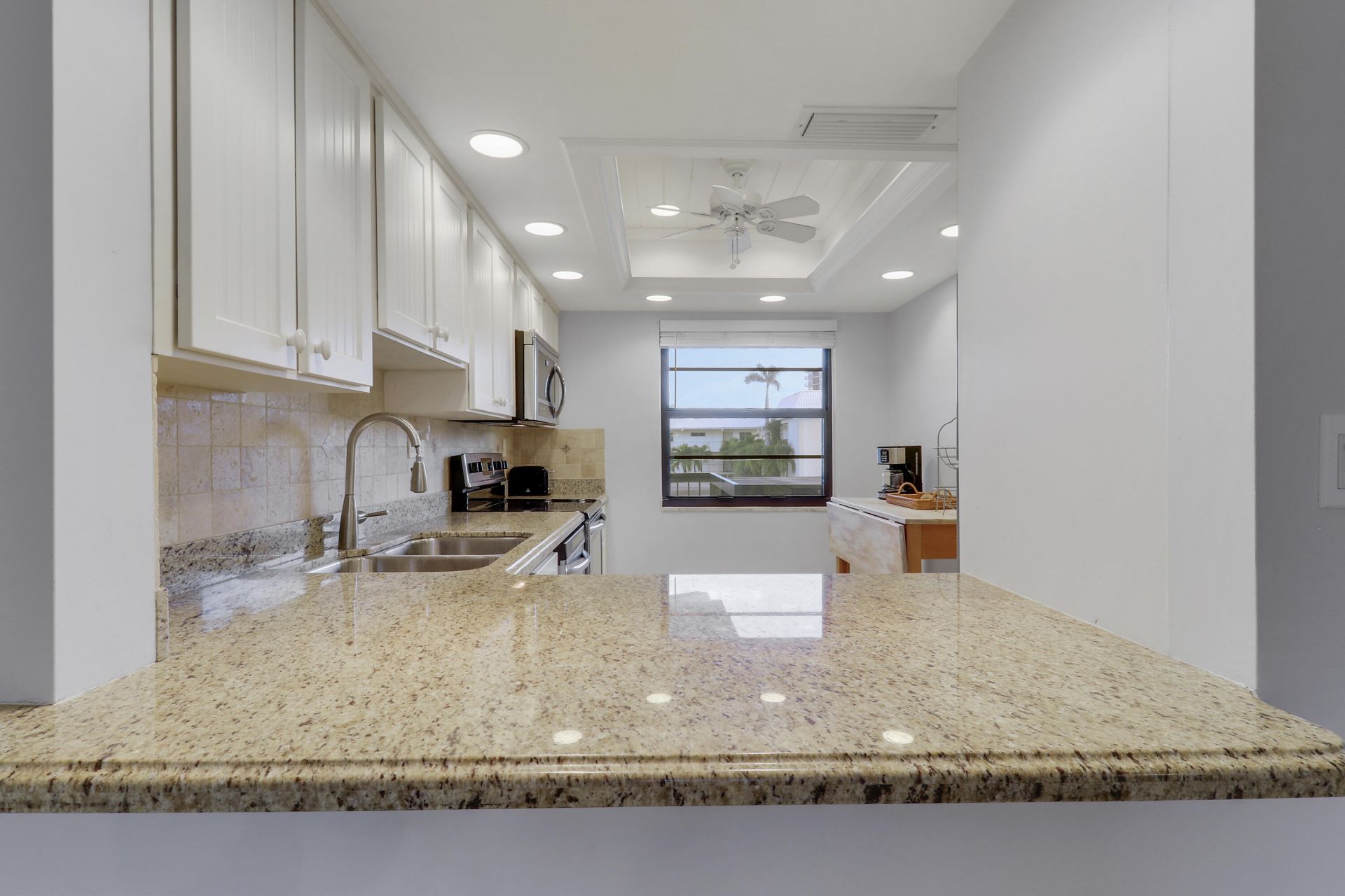 275 Beach Road, Unit B202, Tequesta, FL 33469 Photo