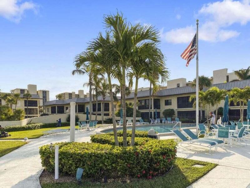 275 Beach Road, Unit B202, Tequesta, FL 33469 Photo