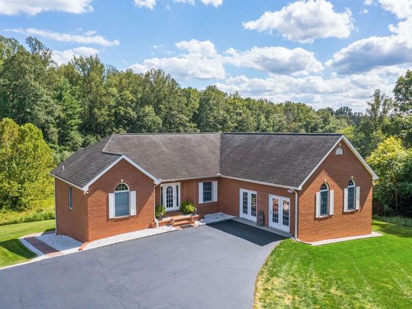 105 SQUIRREL PATH, Stanardsville, VA 22973