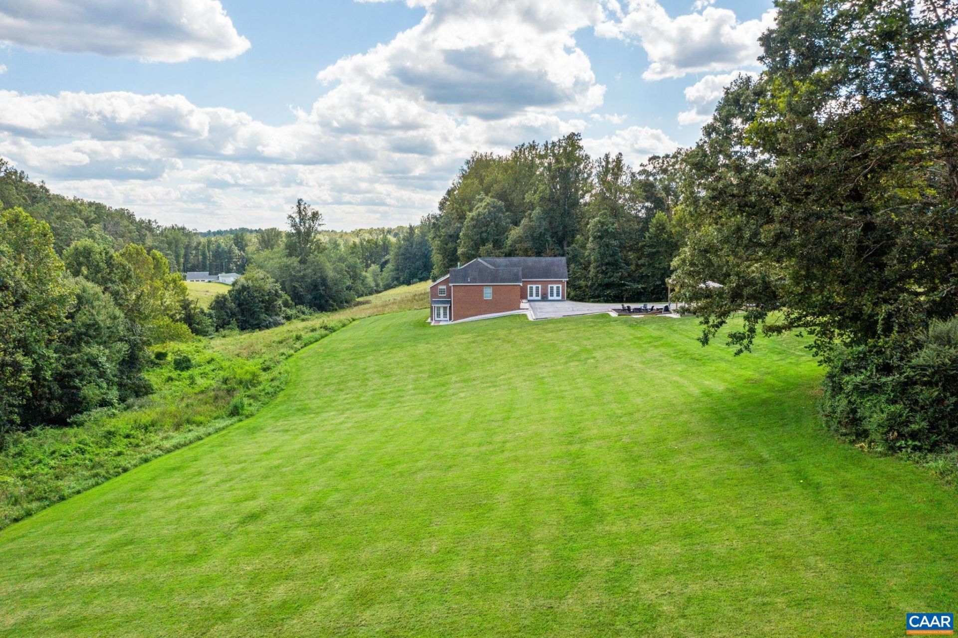 105 SQUIRREL PATH, Stanardsville, VA 22973