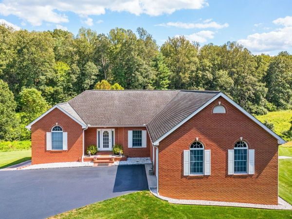 105 SQUIRREL PATH, Stanardsville, VA 22973