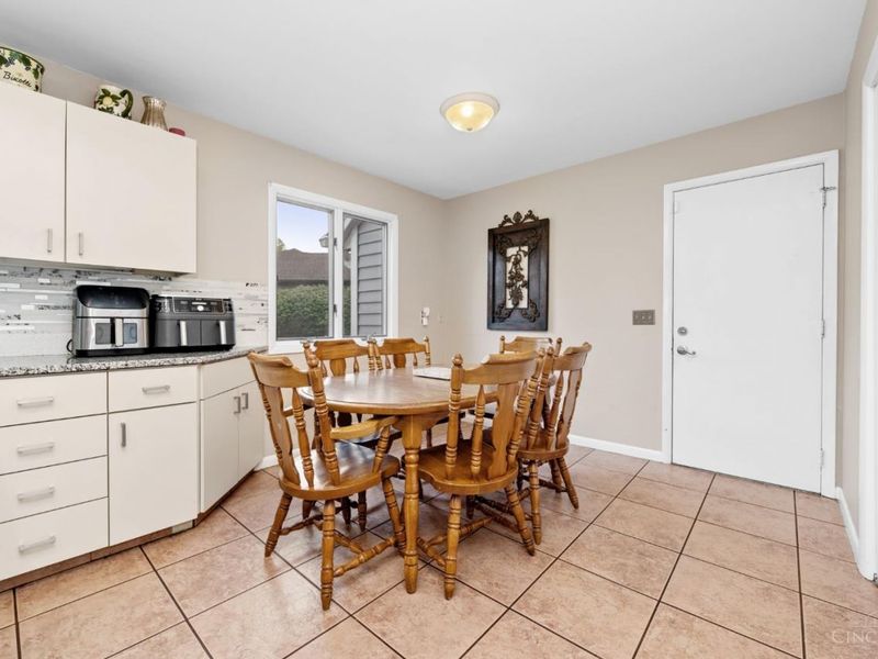 7229 W Hartford Court, West Chester, OH 45069 Photo 14