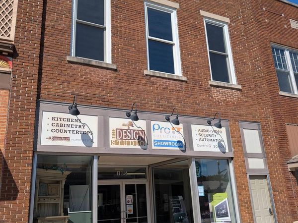 105 S Elkhart Street, Wakarusa, IN 46573