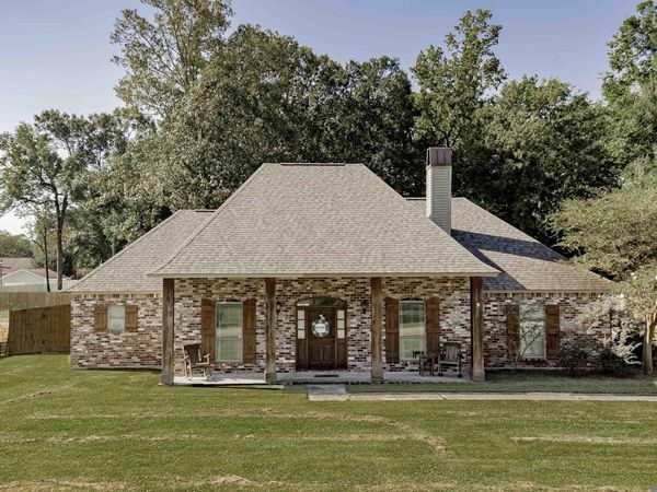 11638 Littlefield Ave, Zachary, LA 70791