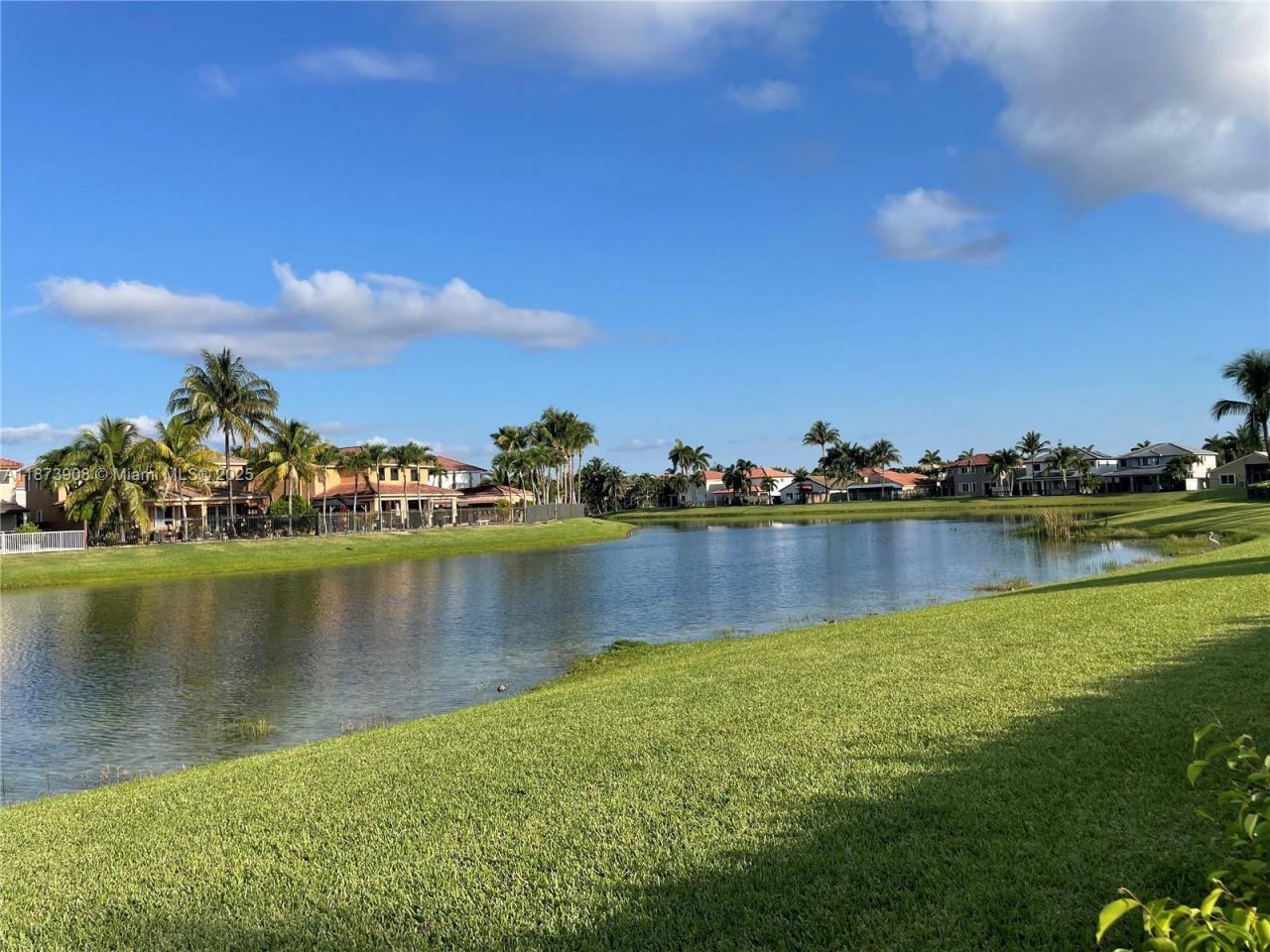 162 Court SW 70 St, Kendall, FL 33193 Photo