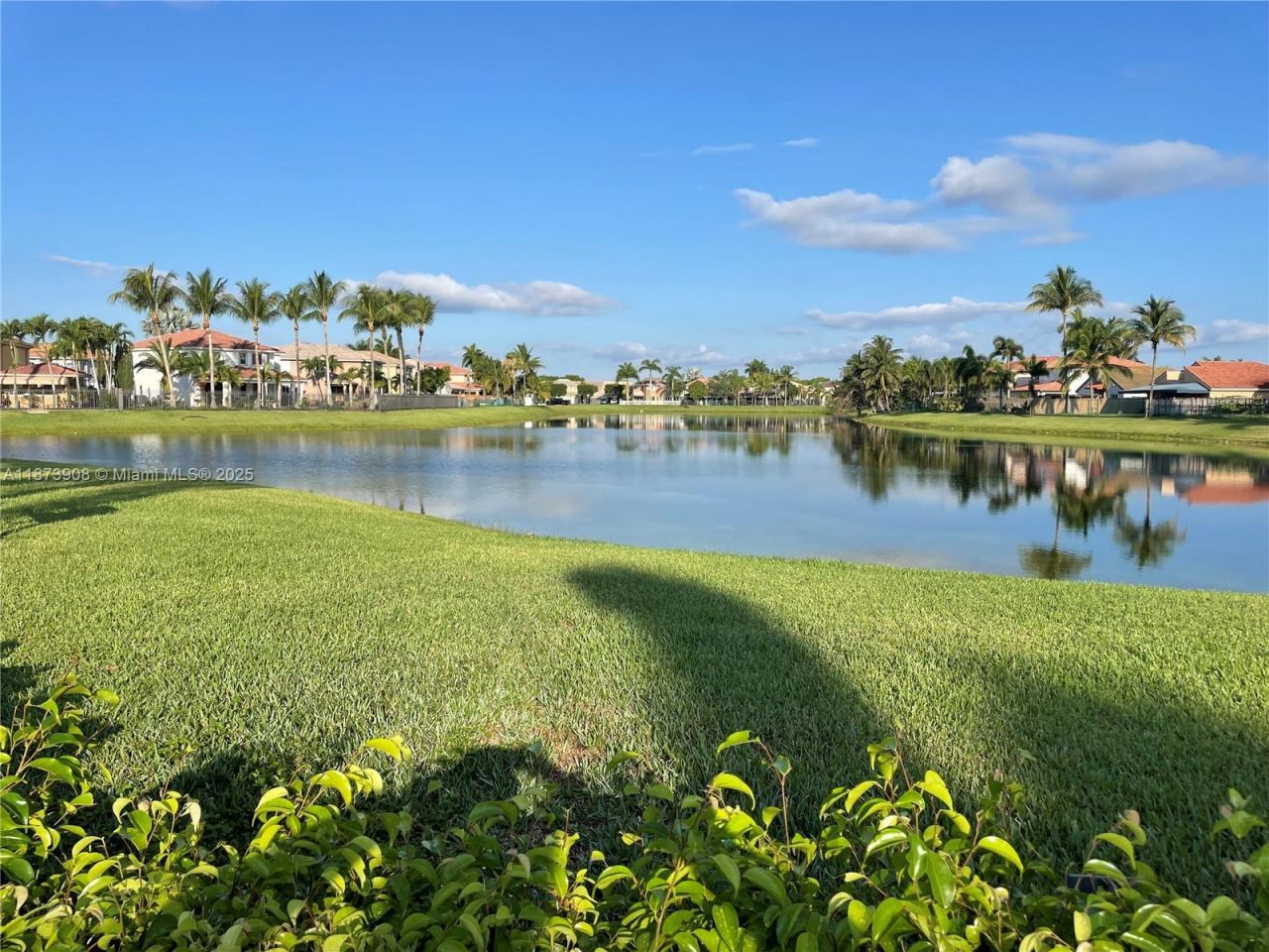 162 Court SW 70 St, Kendall, FL 33193 Photo