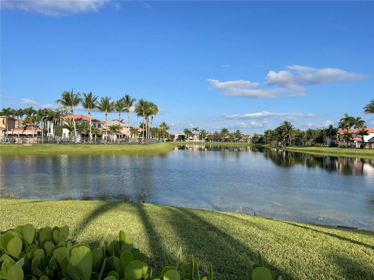 162 Court SW 70 St, Kendall, FL 33193 Photo