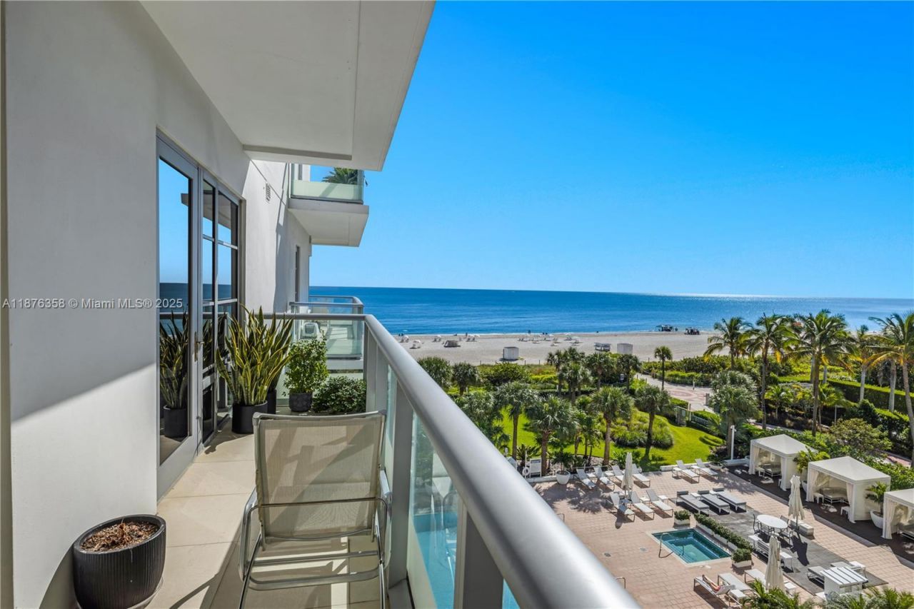 3739 Collins Ave, Unit N-501, Miami Beach, FL 33140 Photo