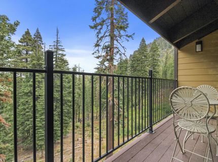 2090 Chalet Road, Alpine Meadows, CA 96146 Photo