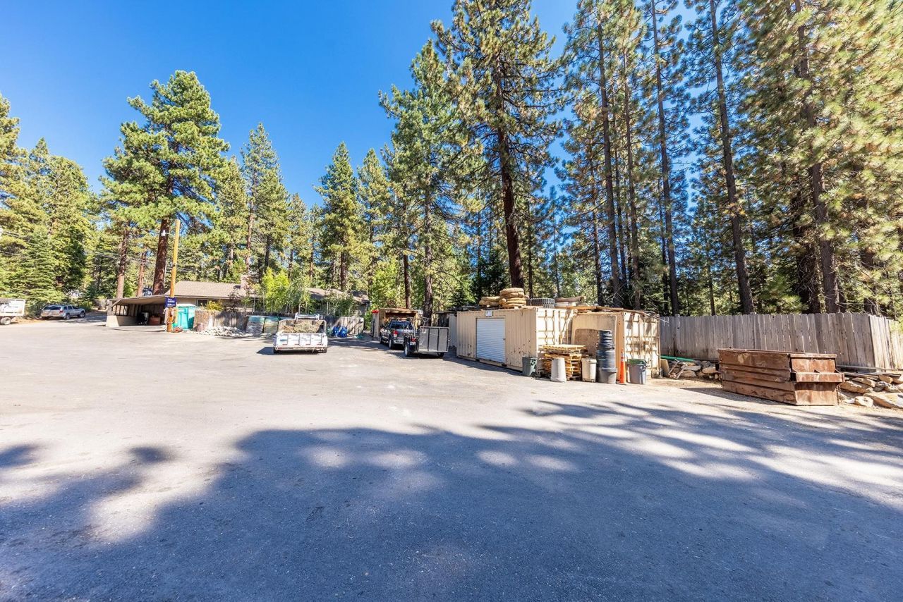 8229 Speckled Avenue, Kings Beach, CA 96143 Photo