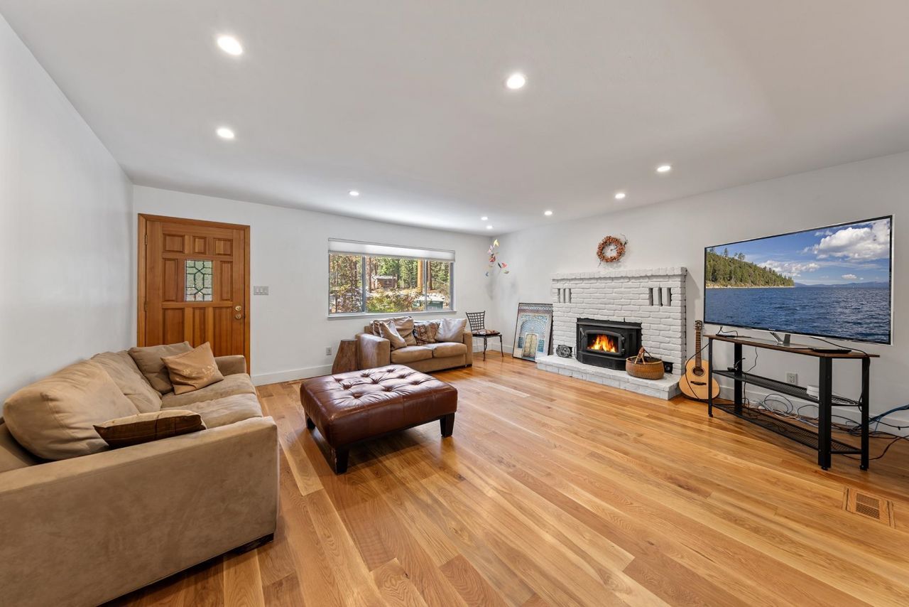 8229 Speckled Avenue, Kings Beach, CA 96143 Photo