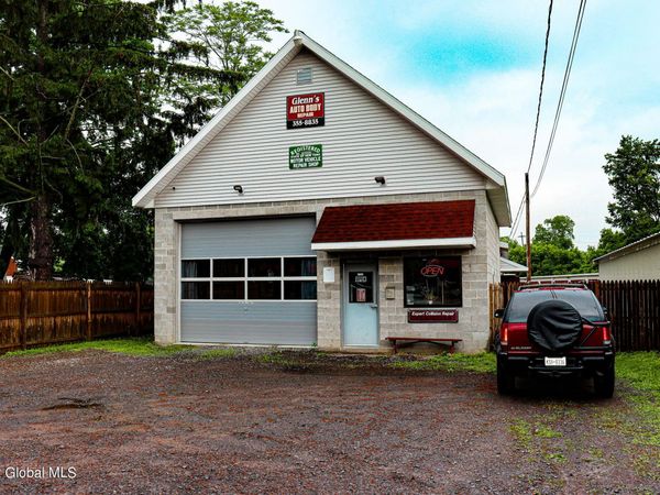 1125 Altamont Avenue, Rotterdam, NY 12303