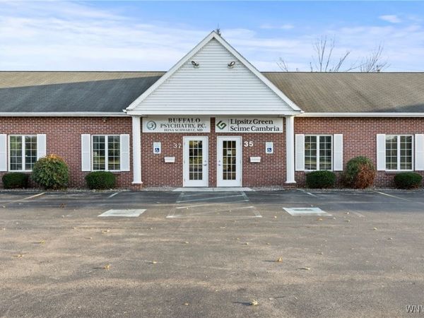 37 Maple Road, Buffalo, NY 14221