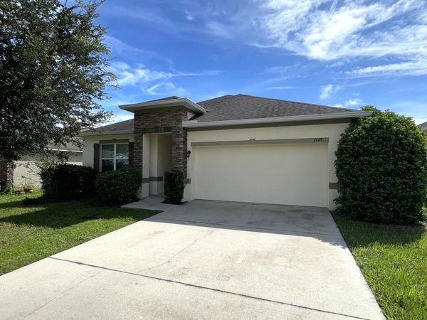 1549 Sterns Drive, Leesburg, FL 34748