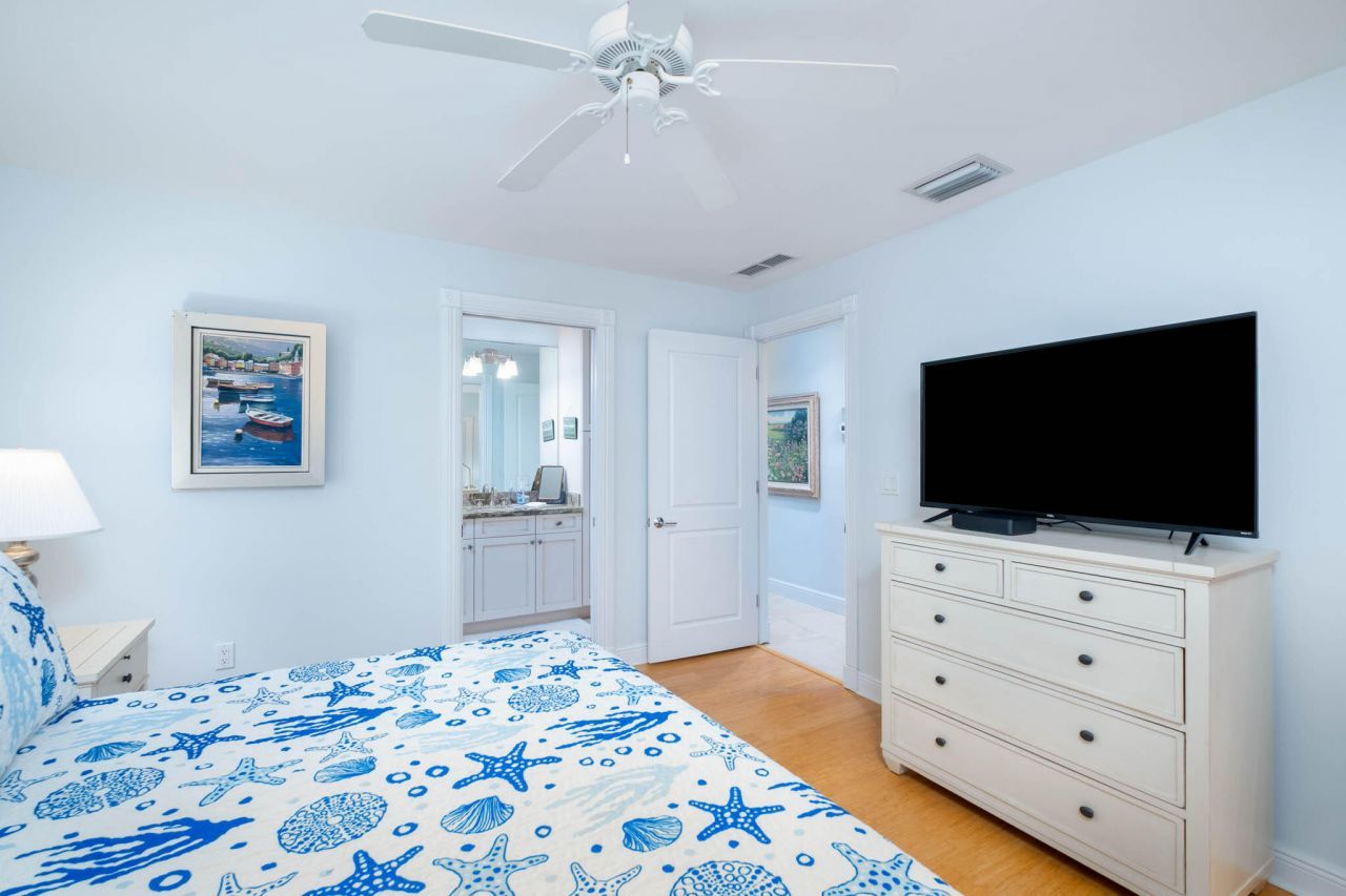 136 Giardino Drive, Islamorada, FL 33036 Photo