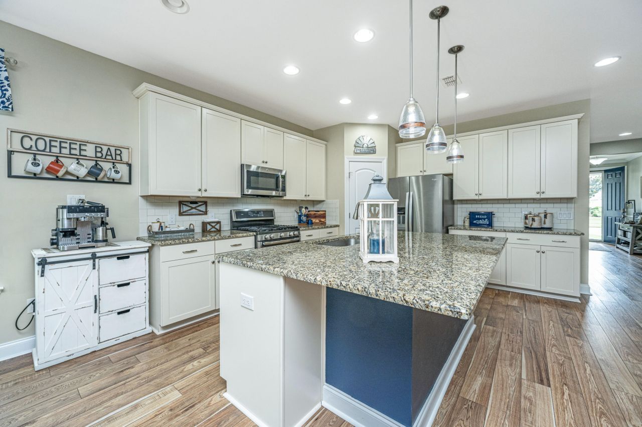 220 Tupelo Lake Drive Photo 10